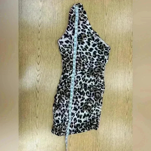 Guess Animal Print one arm Party dress Size Small - Picture 6 of 6